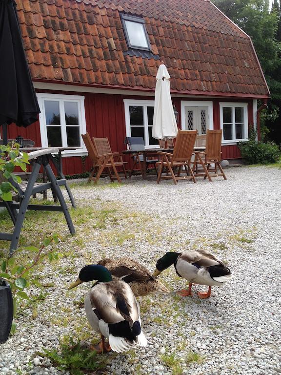 Mullbaersgardens Bed And Breakfast Visby Exterior foto